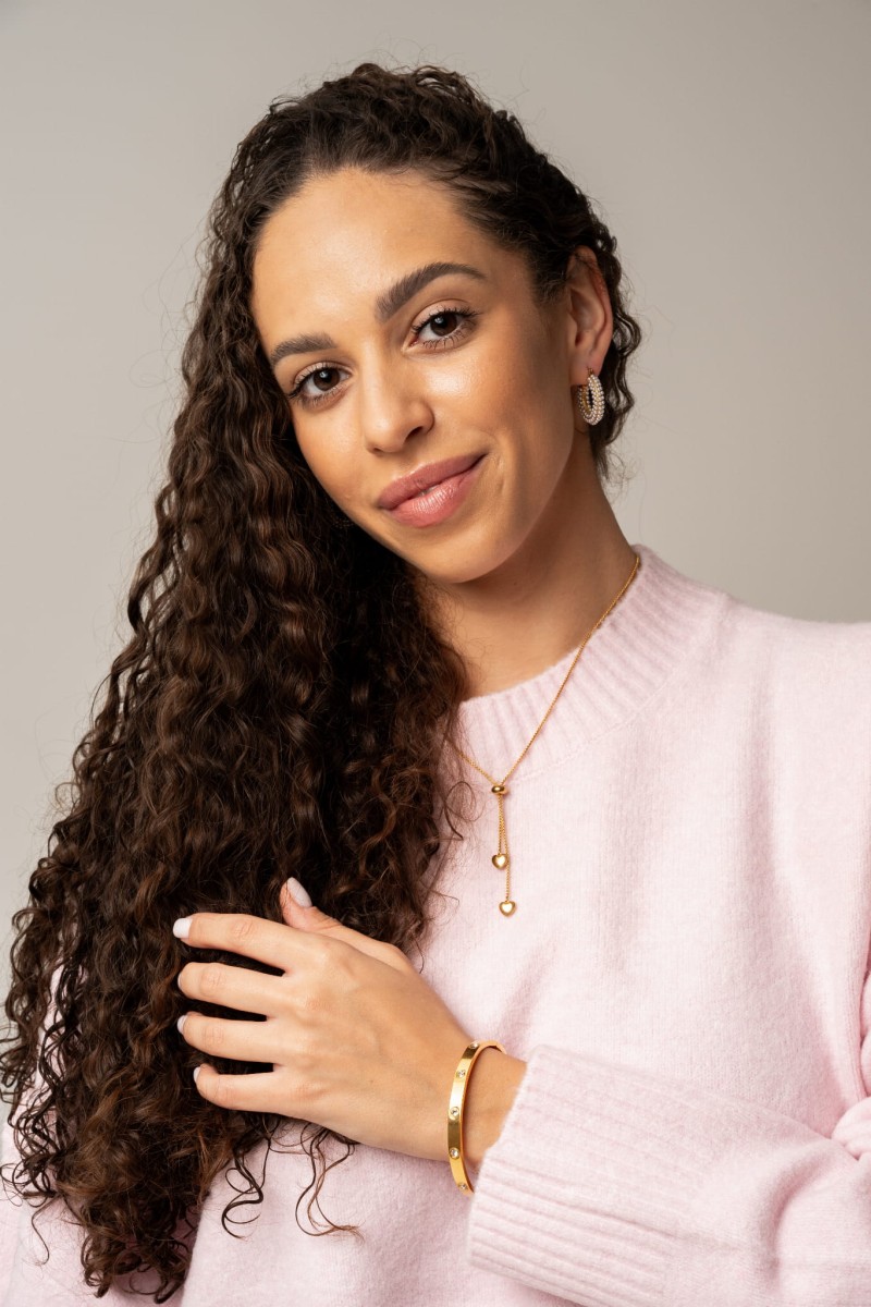 Naszyjnik pozłacany z zawieszkami w kształcie serca – Talia Gold