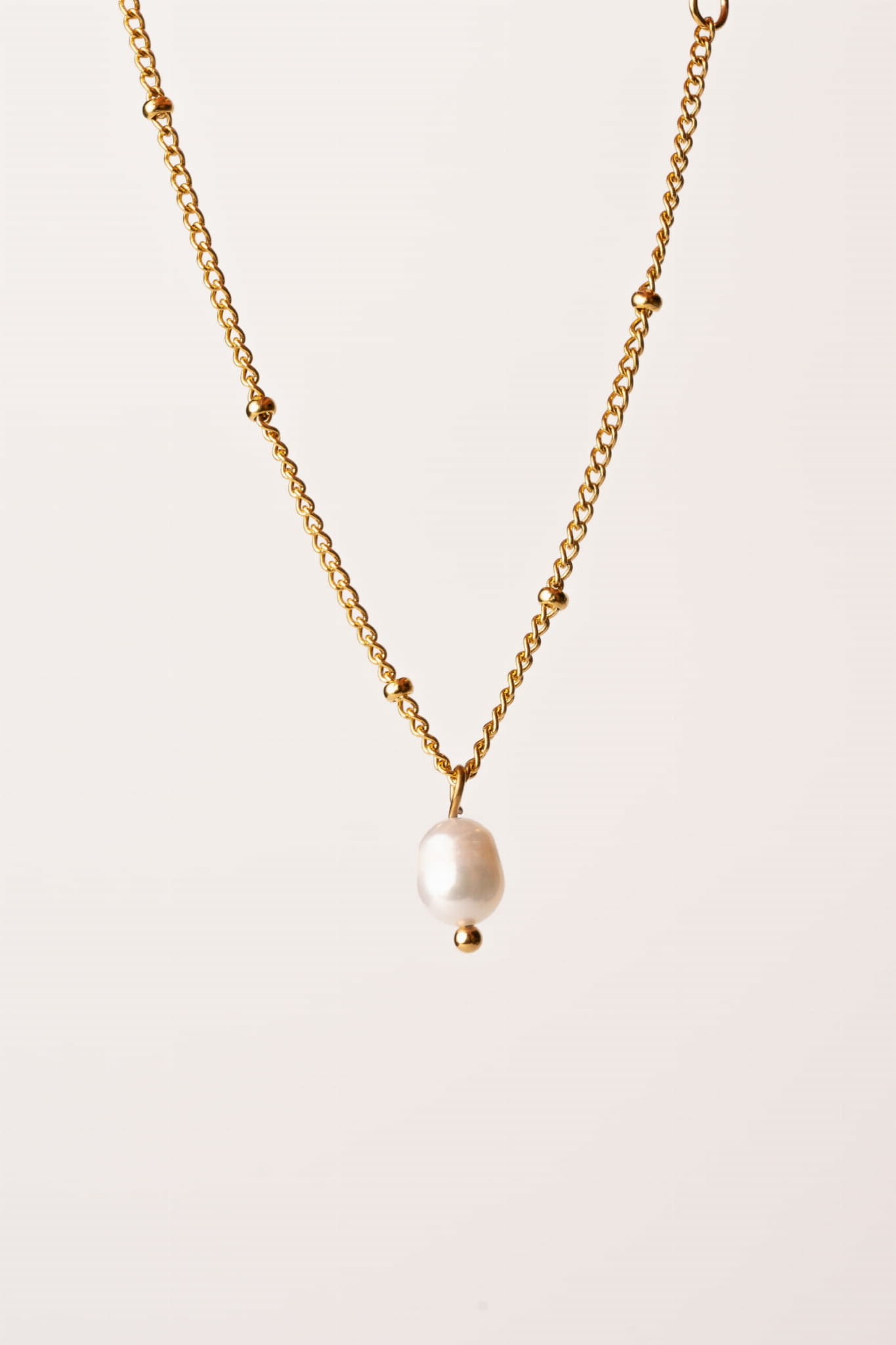 Selene Gold 3.jpg