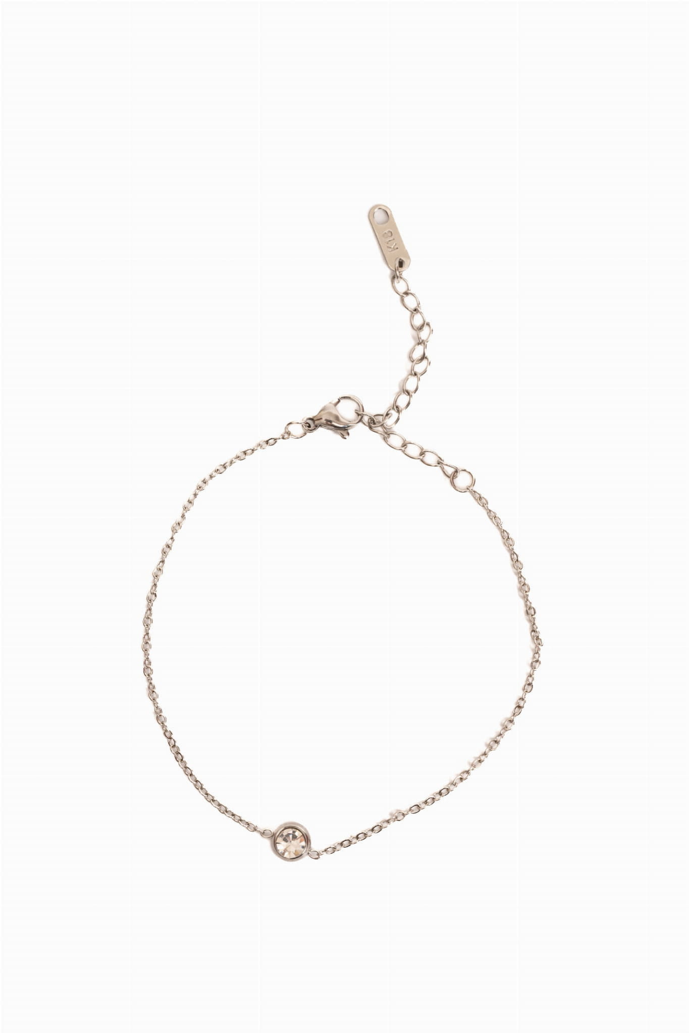 Bransoletka na srebrnym łańcuszku