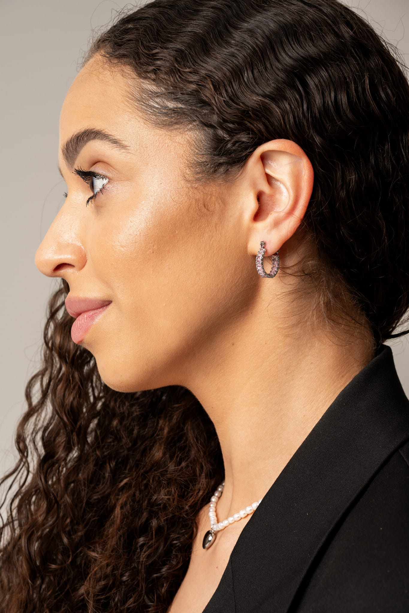 Kolczyki srebrne koła z różowymi cyrkoniami