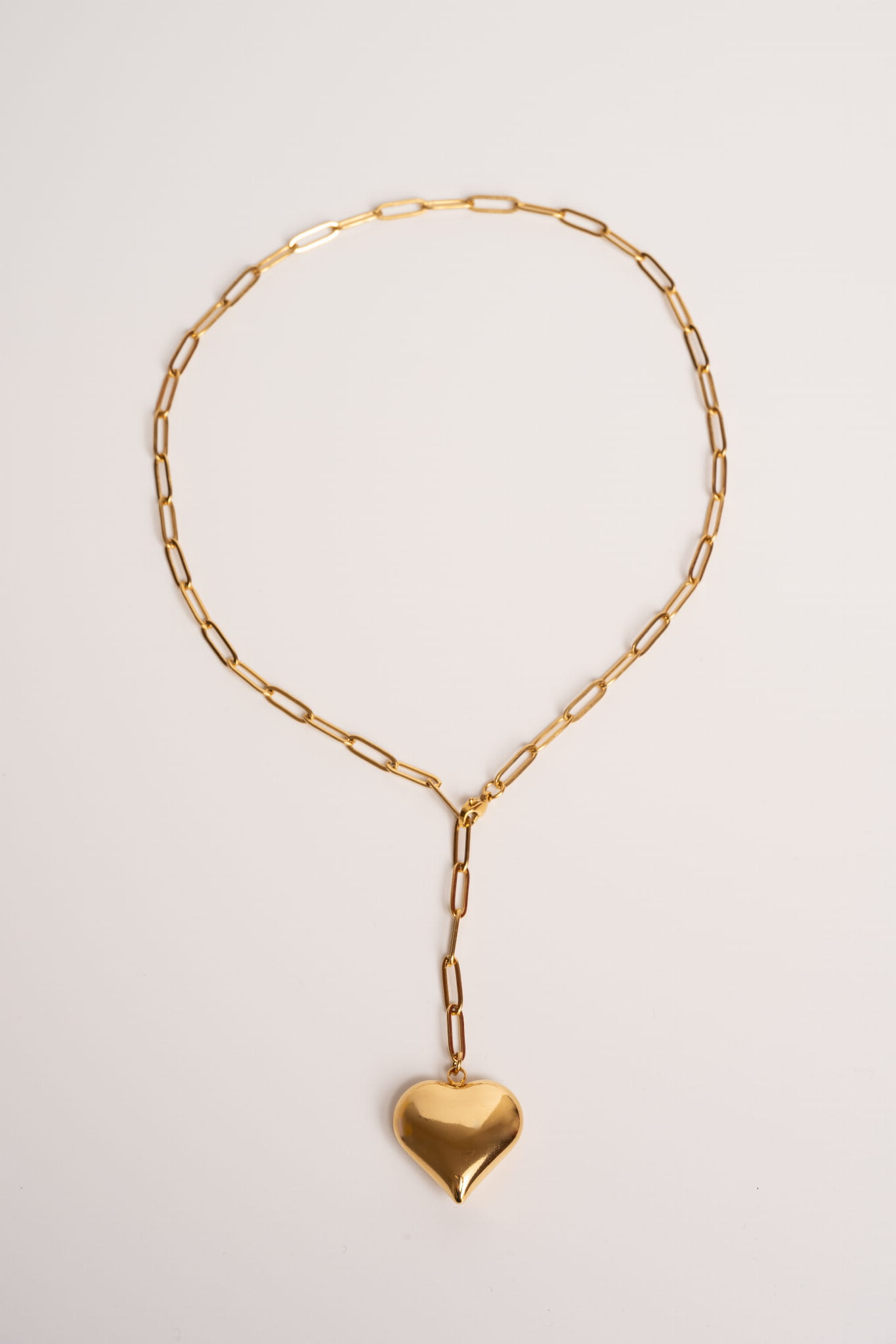 Naszyjnik z łańcuszka typu paper clip z motywem serca - OREA GOLD